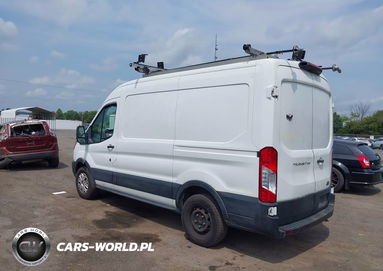 2019 Ford Transit-250 VIN:1FTYR1CMXKKA83747 - 3