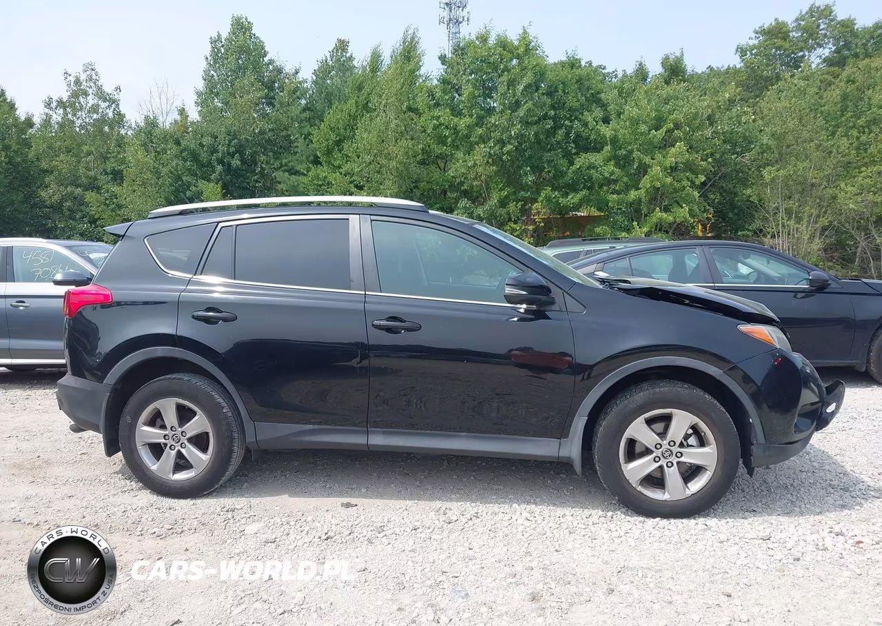 2015 Toyota Rav4 Xle VIN:2T3RFREV4FW354266 - 13