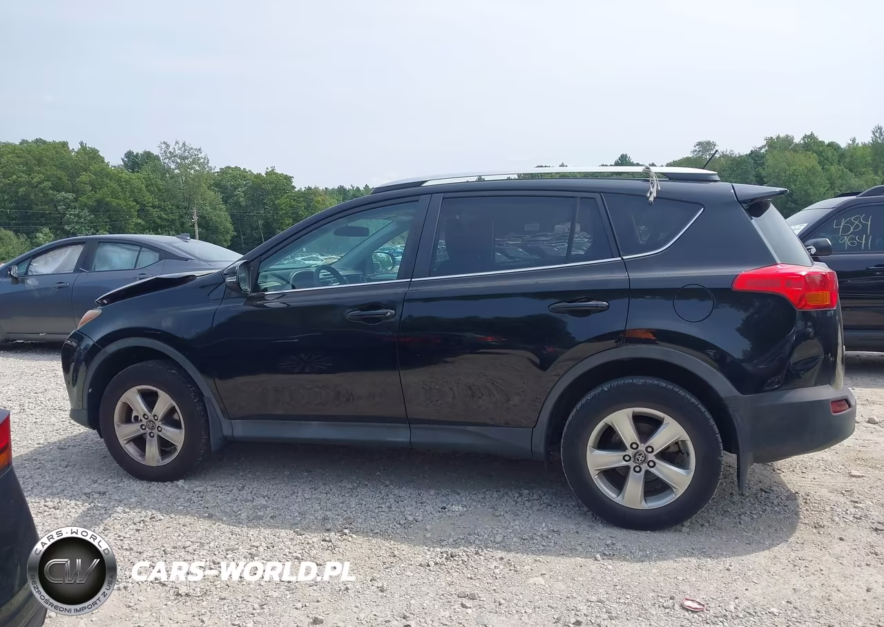 2015 Toyota Rav4 Xle VIN:2T3RFREV4FW354266 - 14