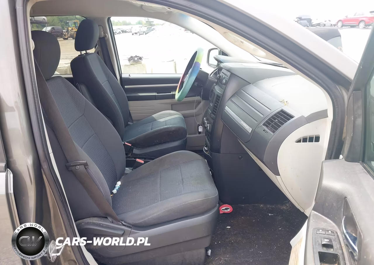 2010 Dodge Grand Caravan Se VIN:2D4RN4DE2AR204721 - 5