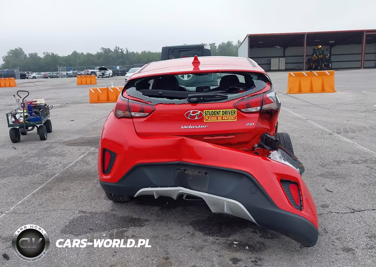 2020 Hyundai Veloster 2.0 Premium VIN:KMHTG6AF3LU026096 - 16