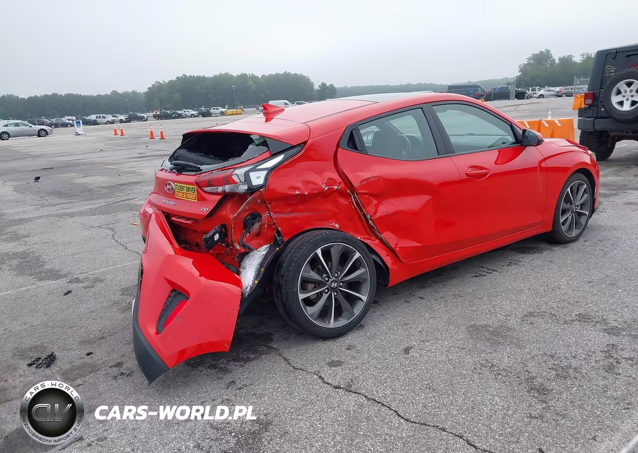 2020 Hyundai Veloster 2.0 Premium VIN:KMHTG6AF3LU026096 - 4