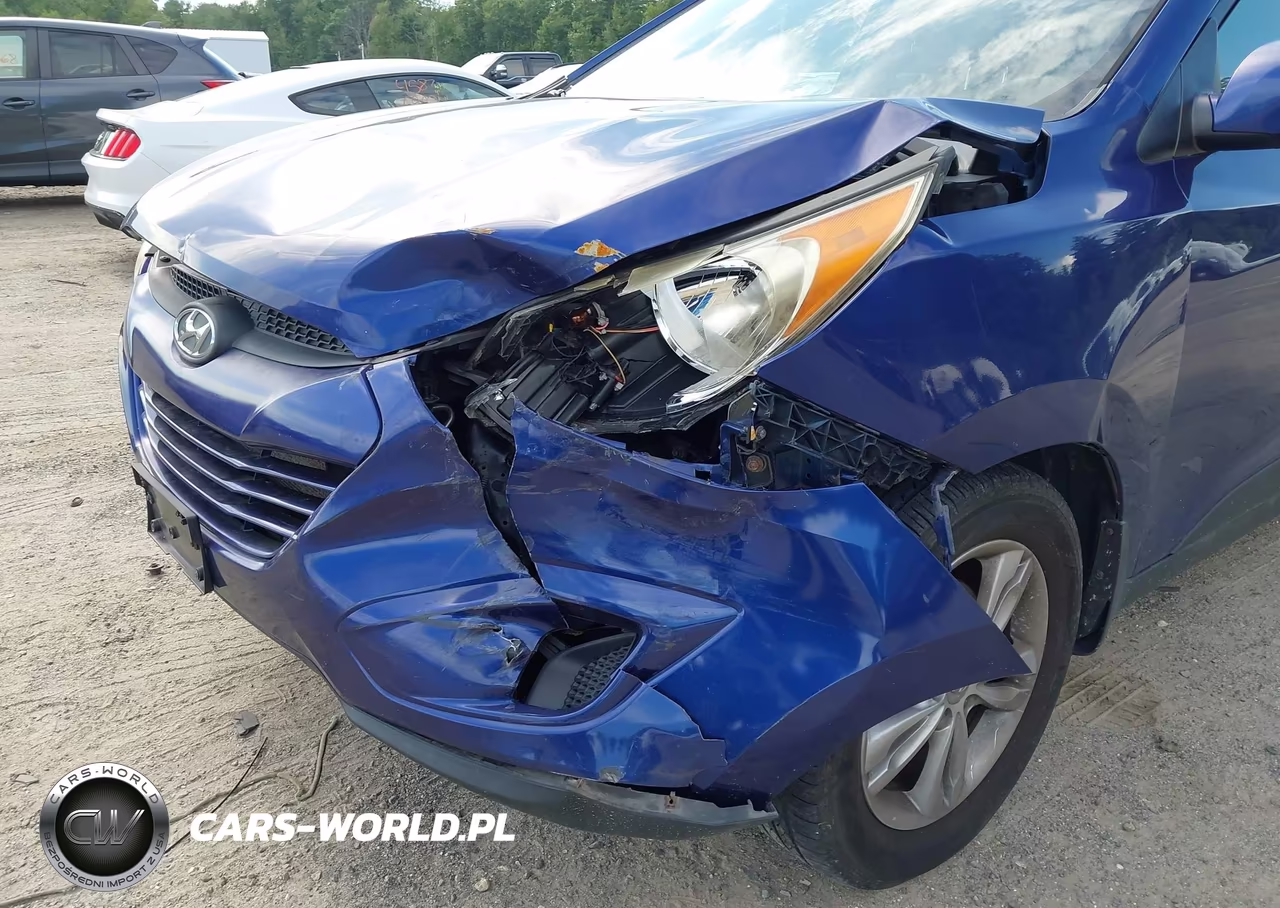 2012 Hyundai Tucson Gls VIN:KM8JUCAC3CU418127 - 12