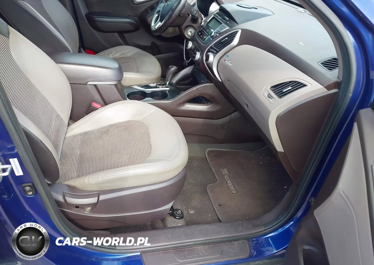 2012 Hyundai Tucson Gls VIN:KM8JUCAC3CU418127 - 5