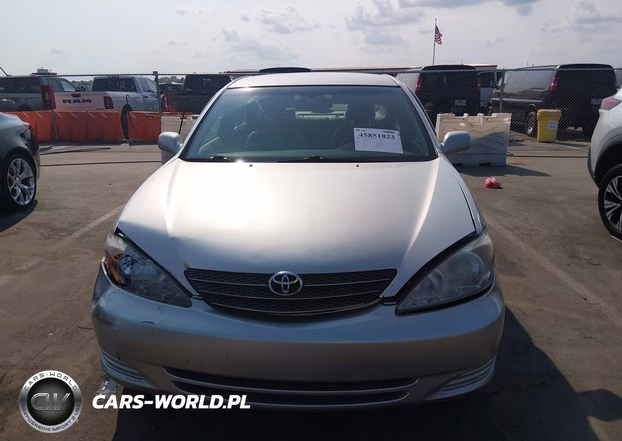 2004 Toyota Camry Le V6 VIN:4T1BF32K44U580791 - 12