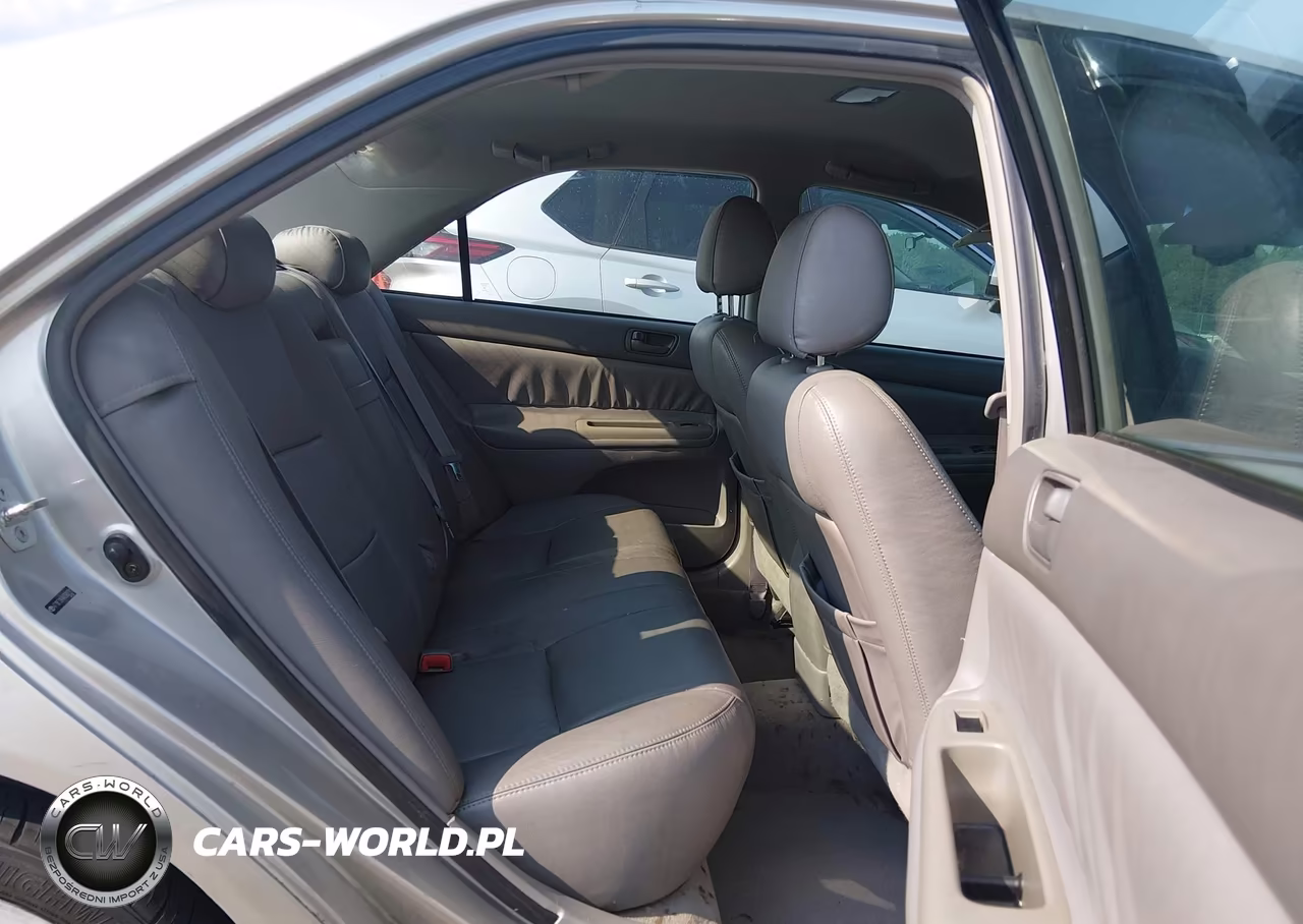 2004 Toyota Camry Le V6 VIN:4T1BF32K44U580791 - 8