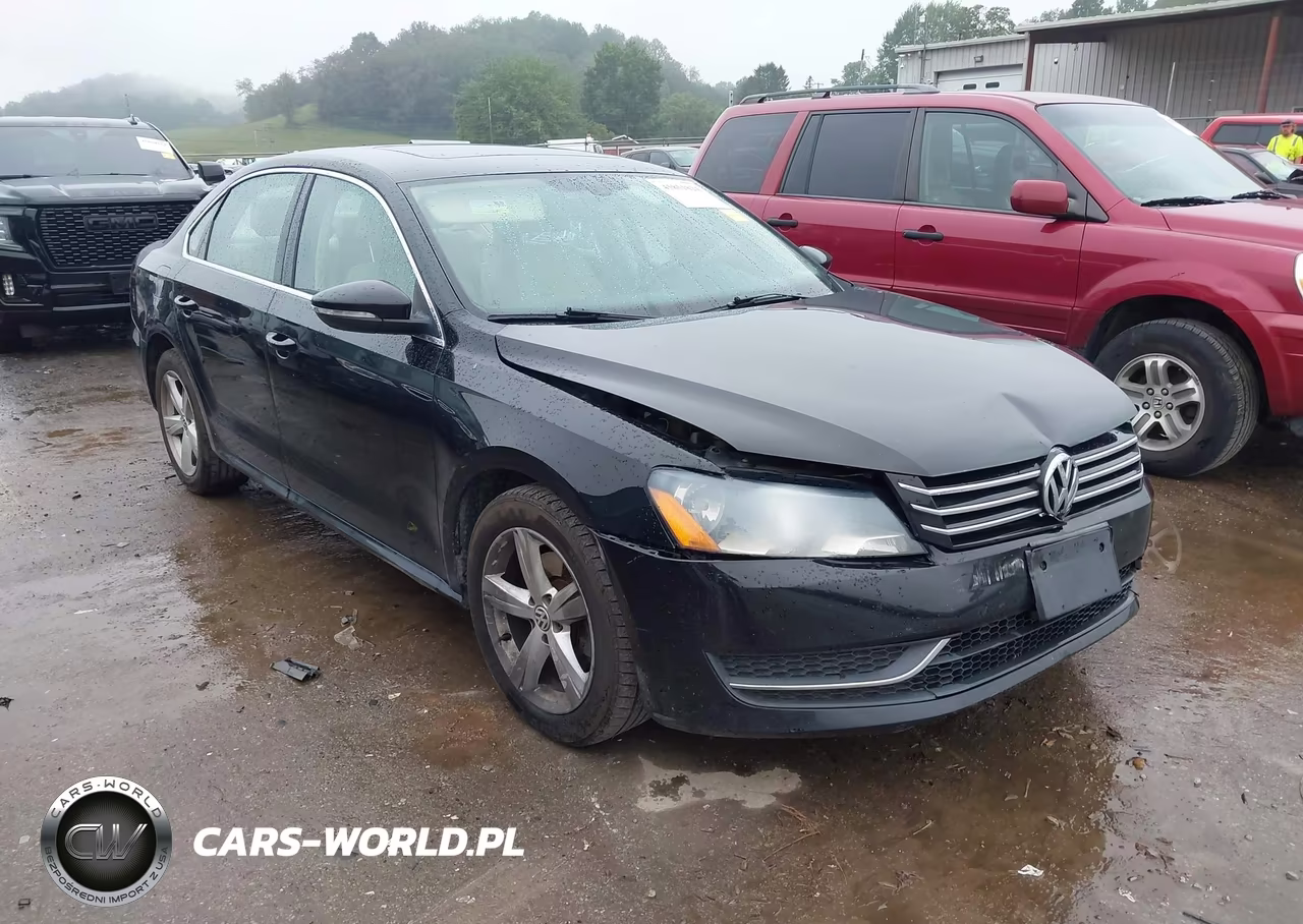2012 Volkswagen Passat 2.5L Se VIN:1VWBP7A33CC053152 - 1