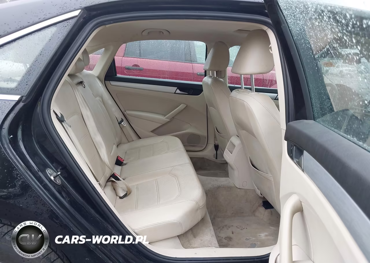 2012 Volkswagen Passat 2.5L Se VIN:1VWBP7A33CC053152 - 8