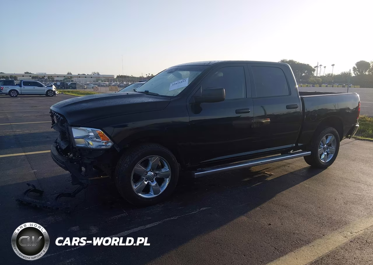 2020 Ram 1500 Classic Tradesman 4X4 5'7 Box VIN:3C6RR7KT3LG132075 - 2