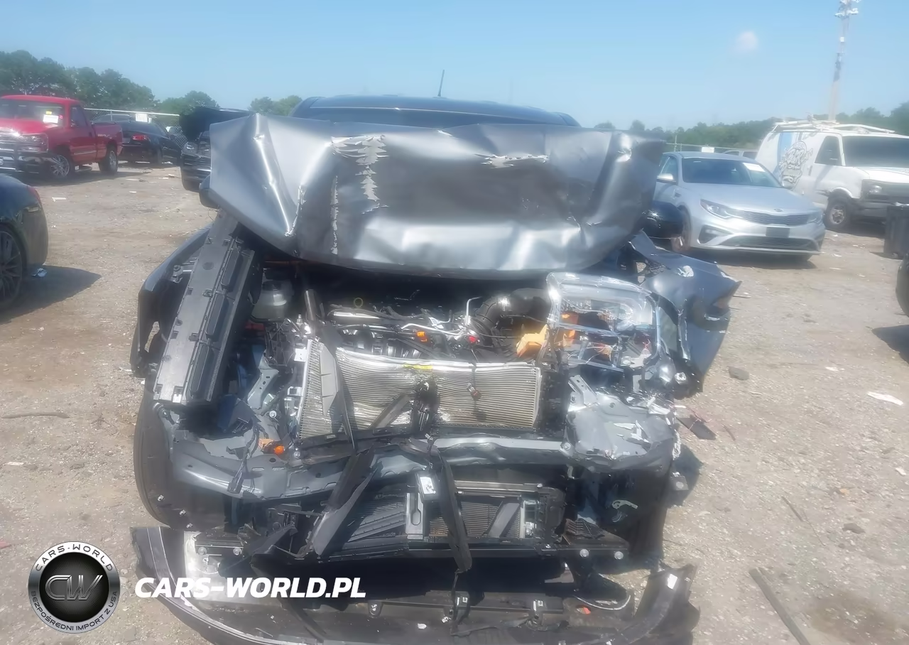 2024 Ford Maverick Lariat VIN:3FTTW8M38RRA68655 - 13