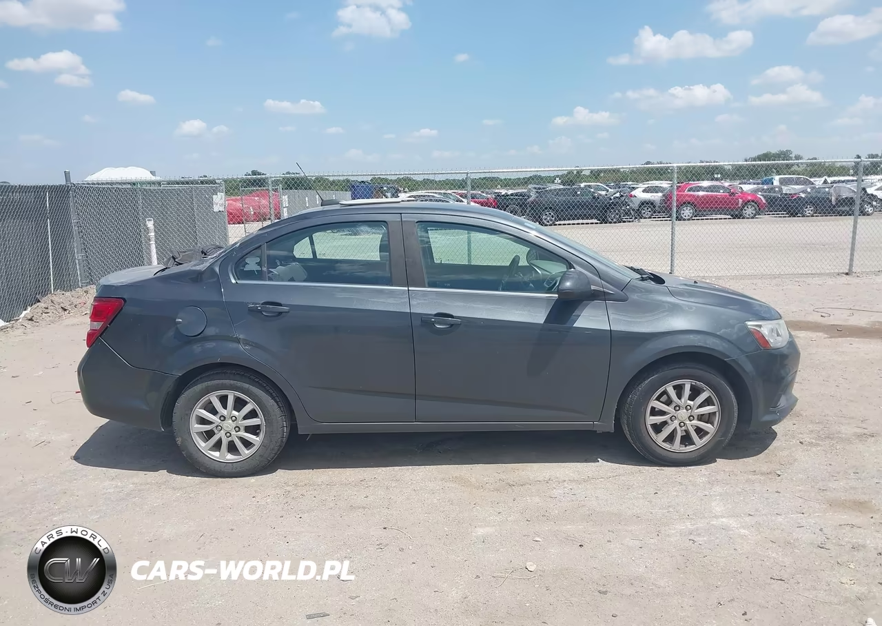 2018 Chevrolet Sonic Lt Auto VIN:1G1JD5SH1J4119851 - 13