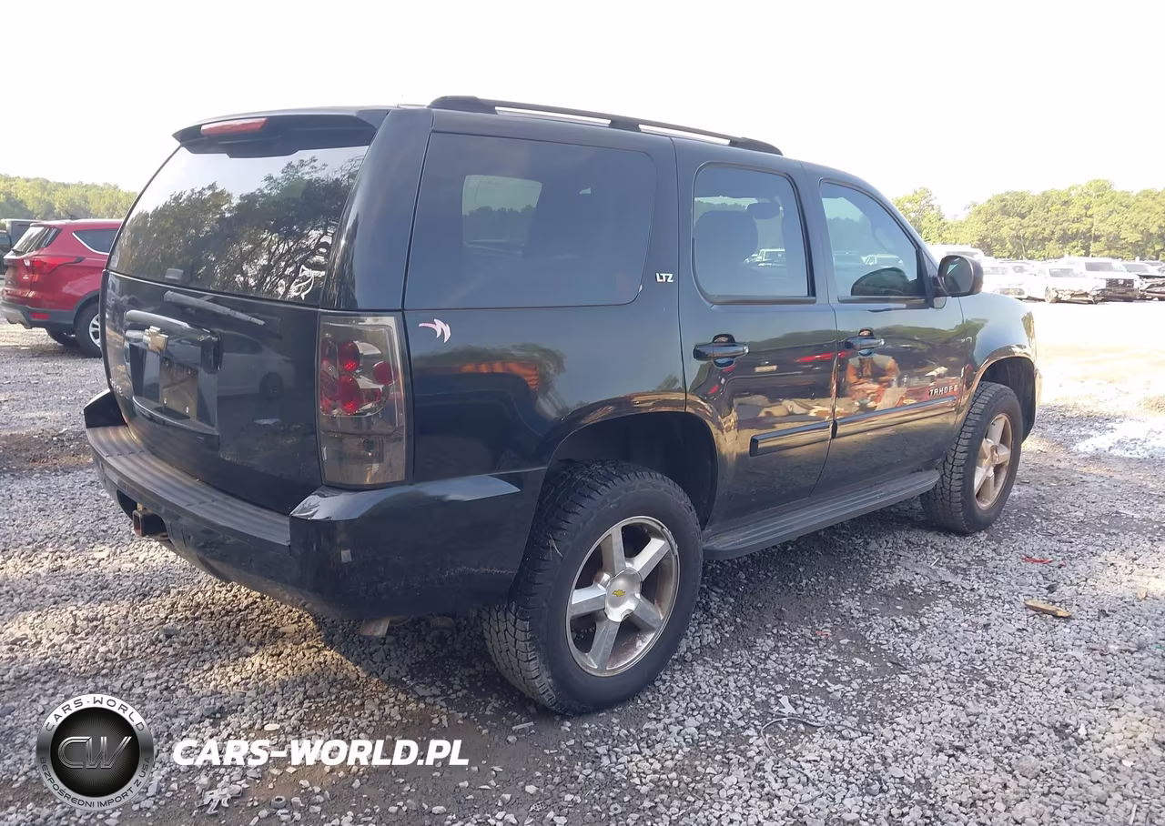 2007 Chevrolet Tahoe Lt VIN:1GNFC13J77R119155 - 4