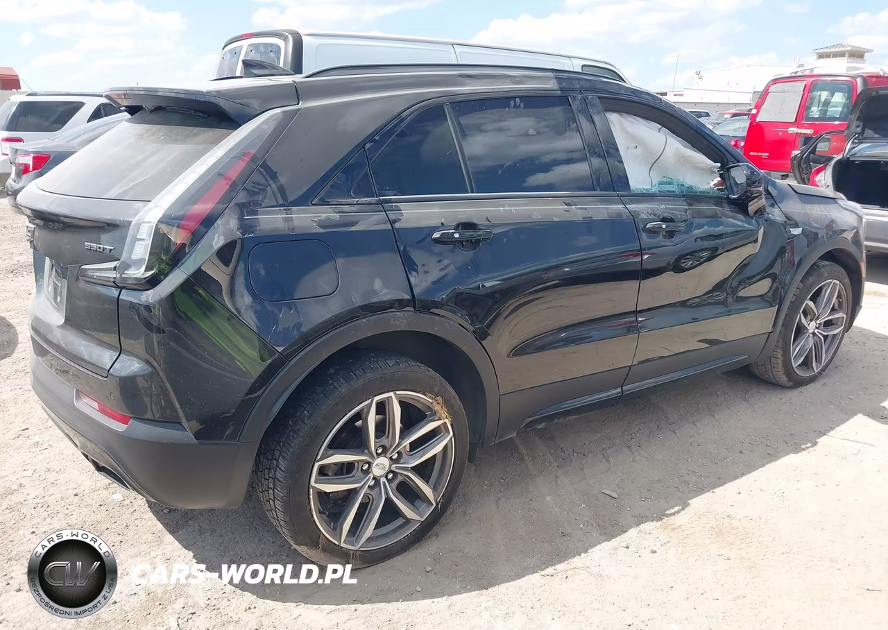 2020 Cadillac Xt4 Fwd Sport VIN:1GYFZER48LF067444 - 4