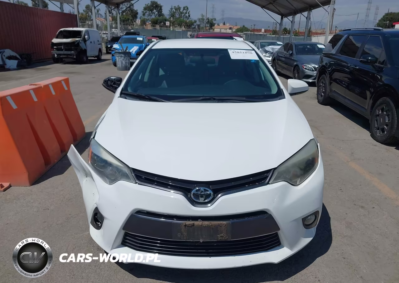 2015 Toyota Corolla Le Plus VIN:5YFBURHE9FP204392 - 12