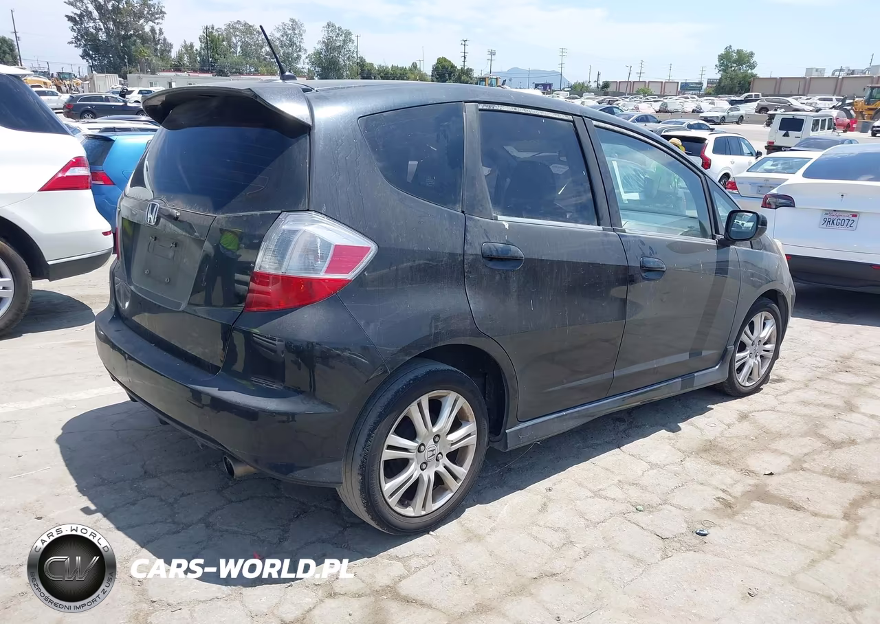 2009 Honda Fit Sport VIN:JHMGE88479S043577 - 4