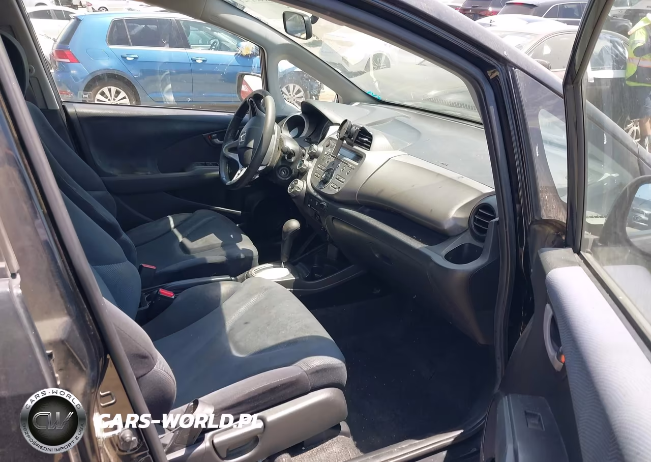 2009 Honda Fit Sport VIN:JHMGE88479S043577 - 5