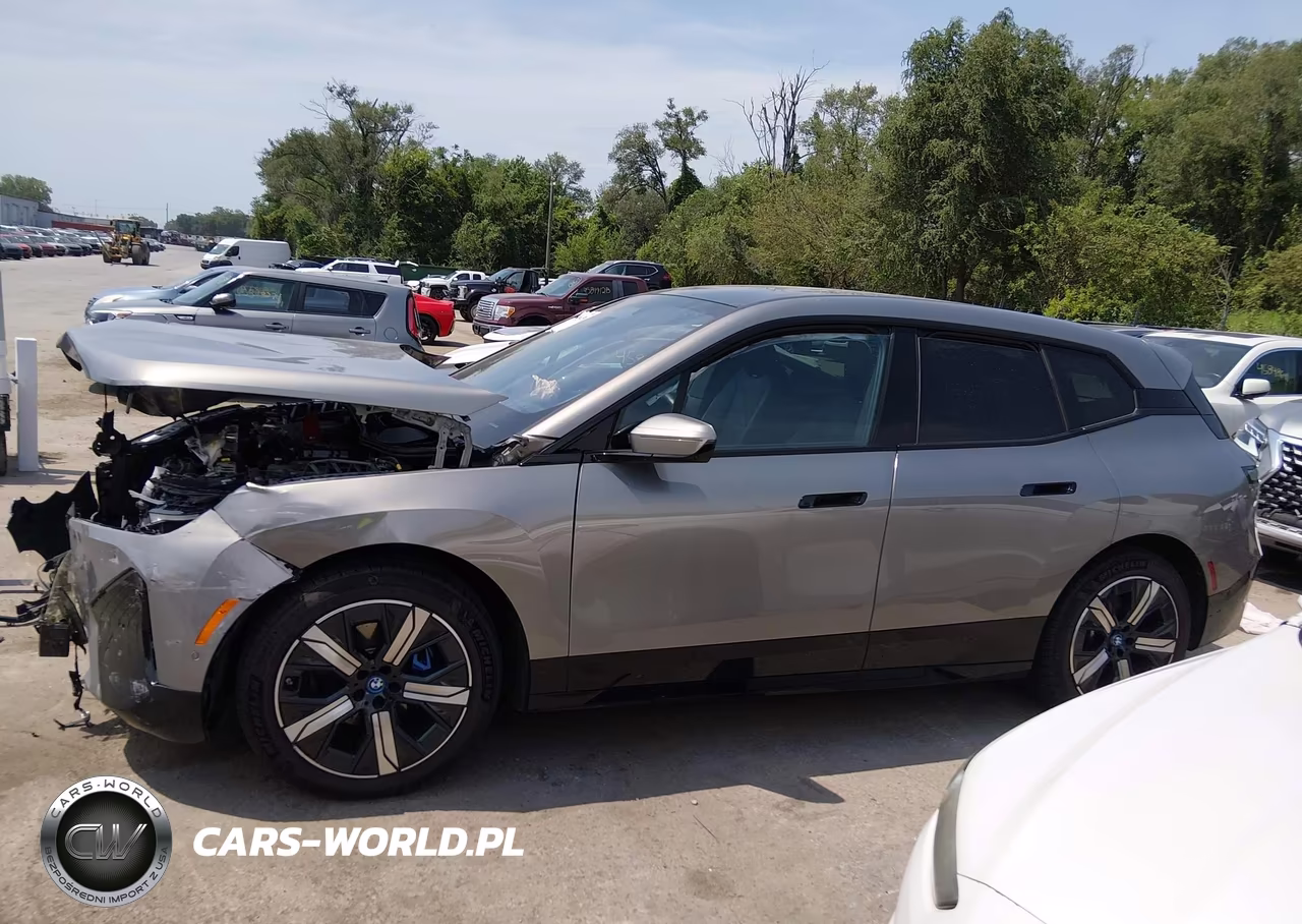 2024 BMW Ix xDrive50 VIN:WB523CF08RCR27084 - 15