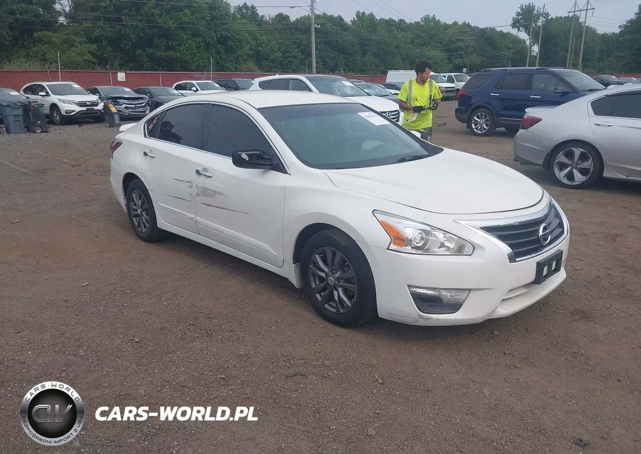 2015 Nissan Altima 2.5 S – zdjęcie 1 z 13