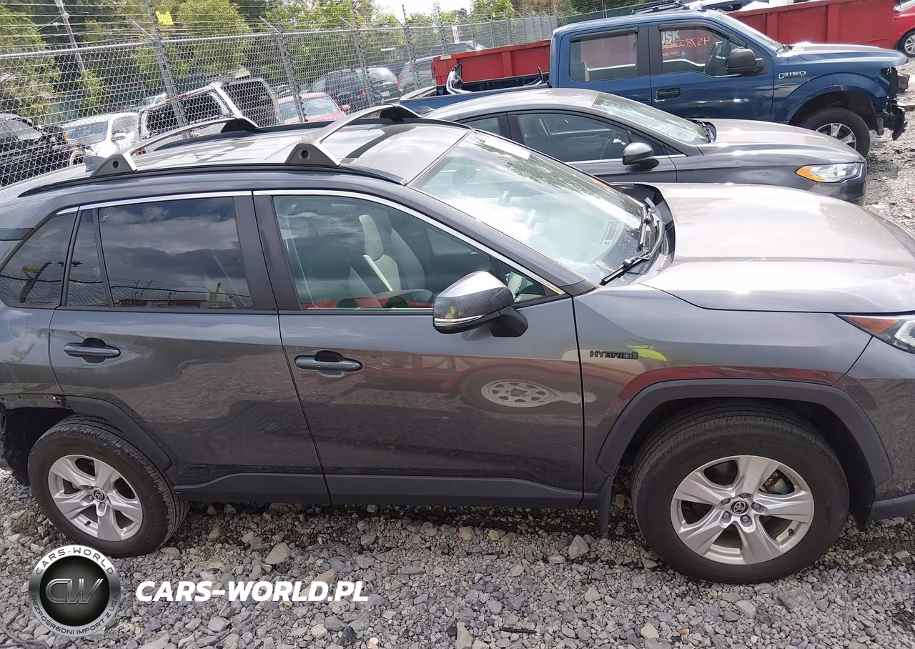 2021 Toyota Rav4 Hybrid Xle VIN:4T3RWRFV2MU026940 - 14