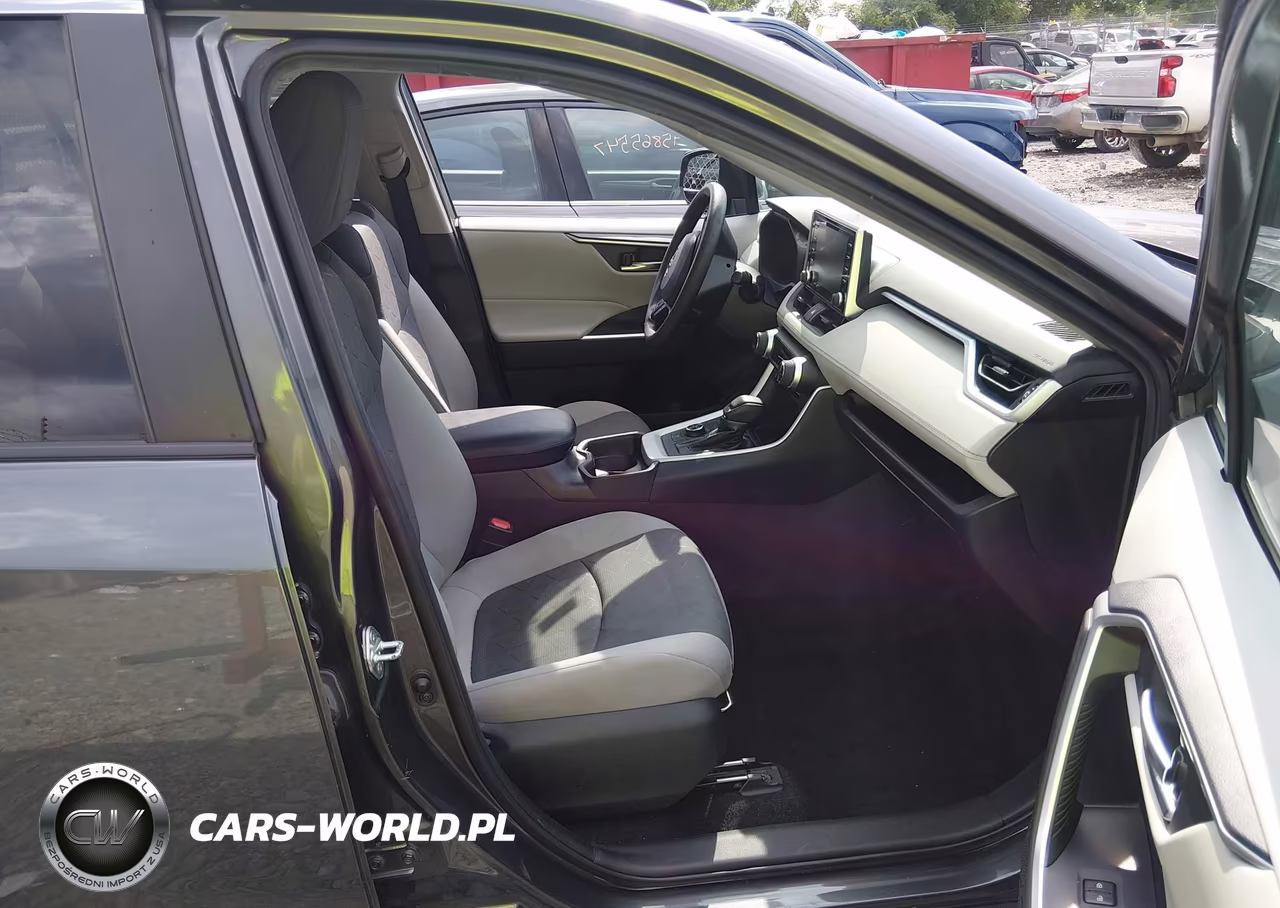 2021 Toyota Rav4 Hybrid Xle VIN:4T3RWRFV2MU026940 - 5