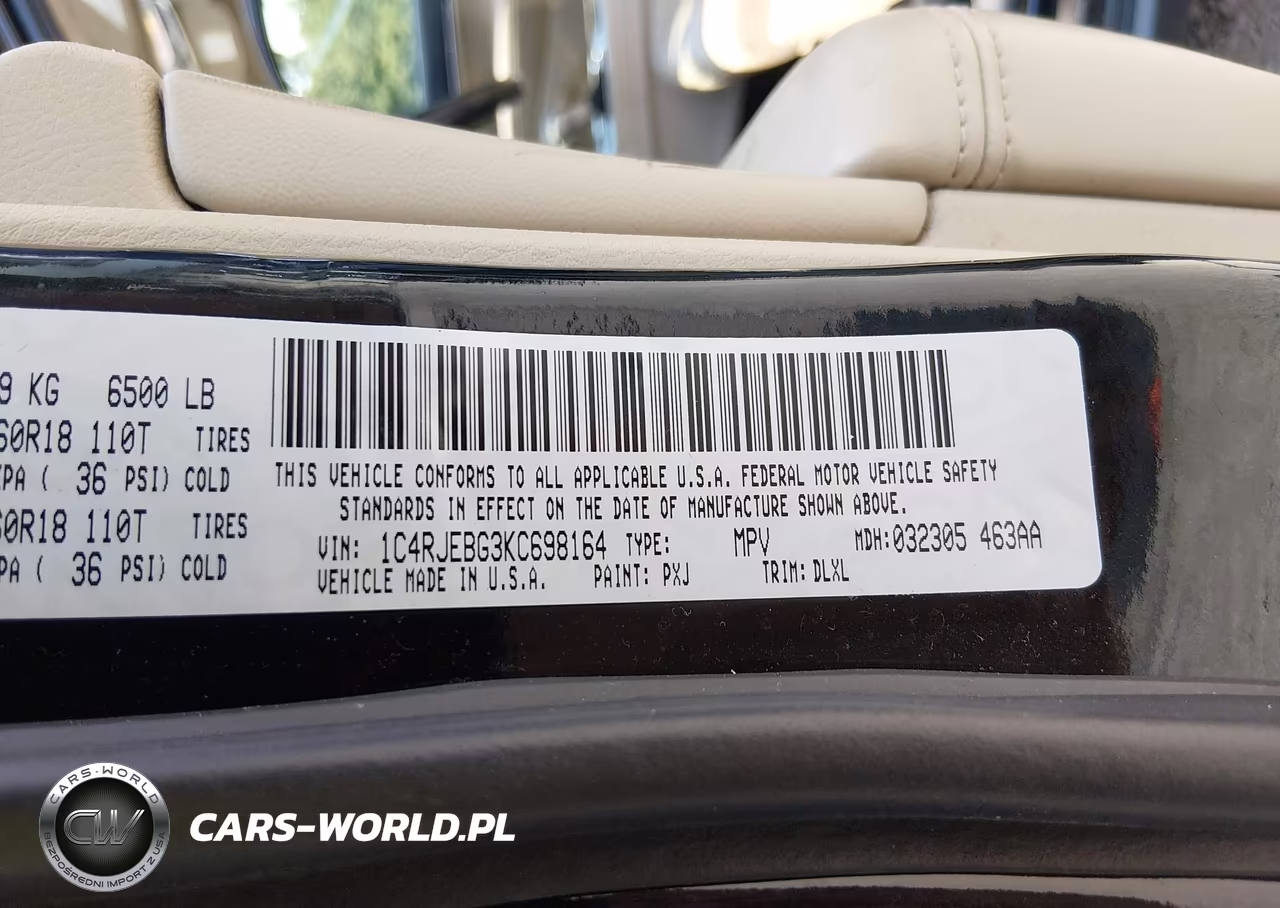2019 Jeep Grand Cherokee Limited 4X2 VIN:1C4RJEBG3KC698164 - 9