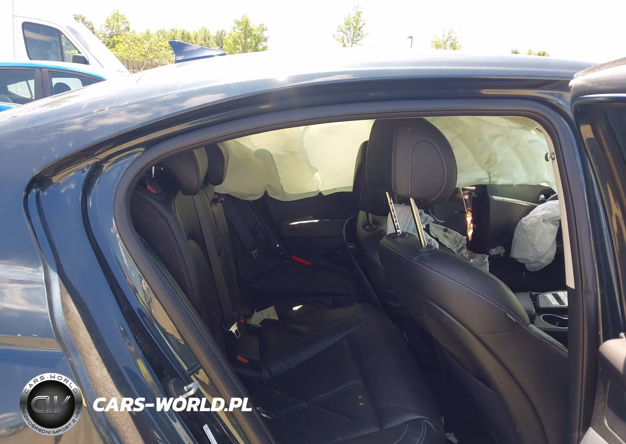 2022 Genesis G70 2.0T Rwd VIN:KMTG34TA8NU087732 - 8