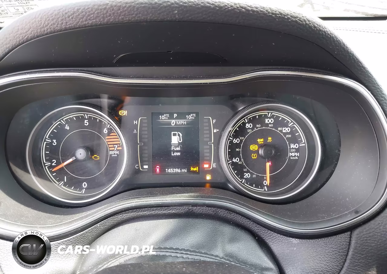 2021 Jeep Cherokee Latitude Plus 4X4 VIN:1C4PJMLB3MD160520 - 7