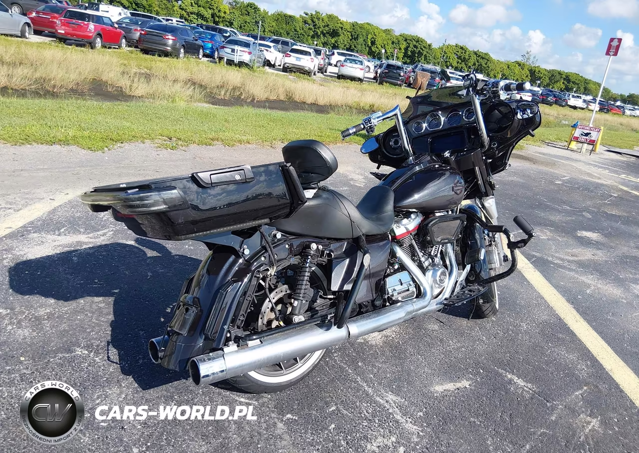2020 Harley-Davidson Flhxse VIN:1HD1PXL15LB952383 - 4