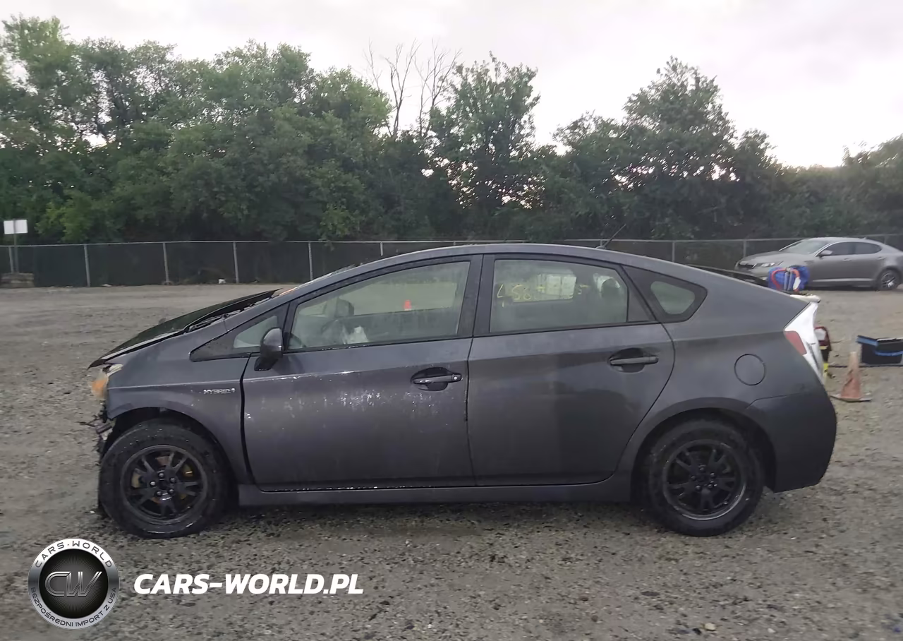 2012 Toyota Prius Two VIN:JTDKN3DU7C1522843 - 14