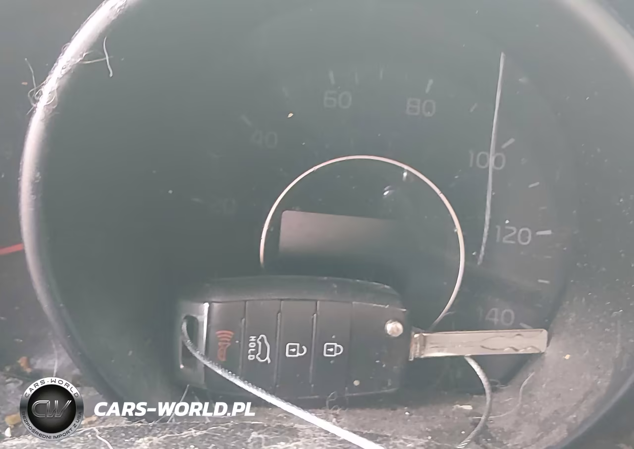 2016 Kia Soul + VIN:KNDJP3A53G7824779 - 11