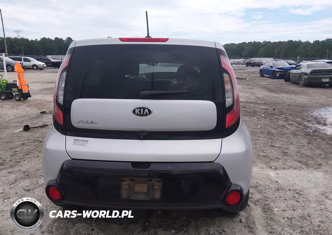 2016 Kia Soul + VIN:KNDJP3A53G7824779 - 17