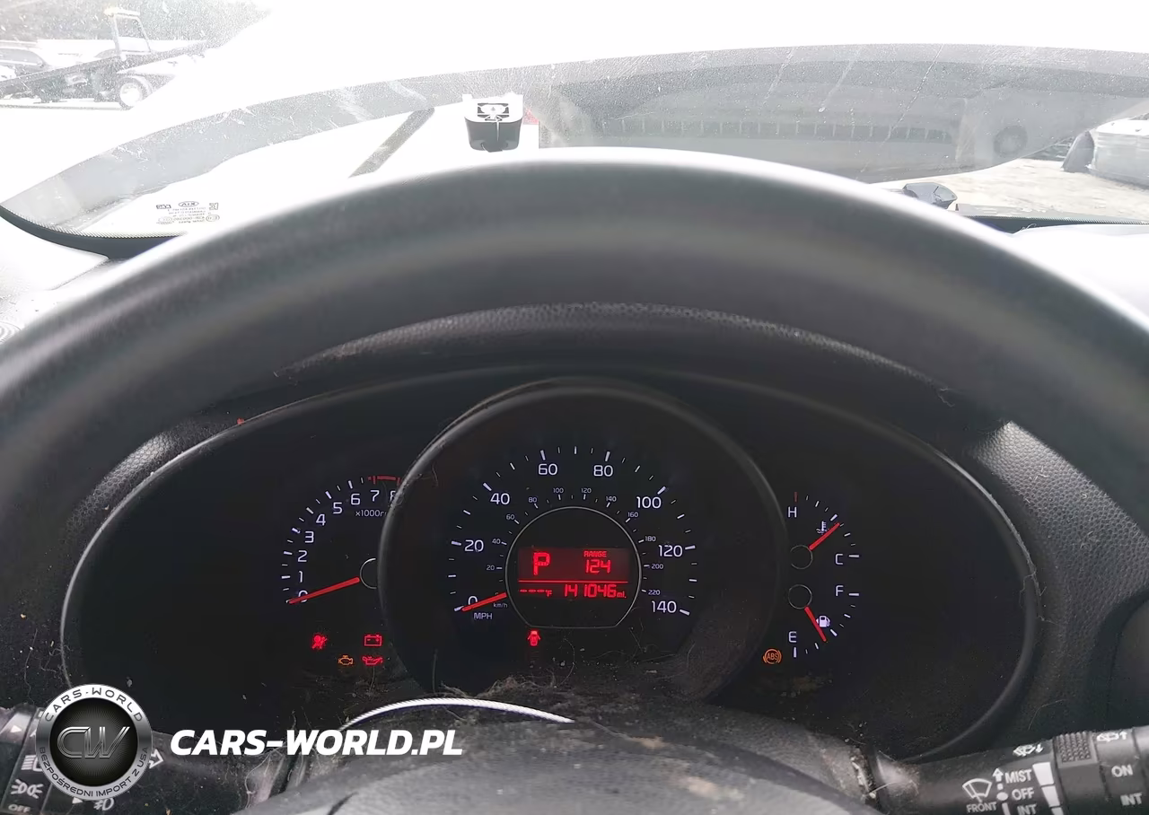 2016 Kia Soul + VIN:KNDJP3A53G7824779 - 7