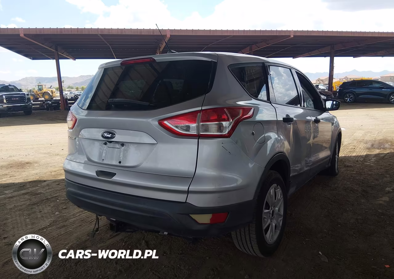 2016 Ford Escape S VIN:1FMCU0F75GUB48083 - 4