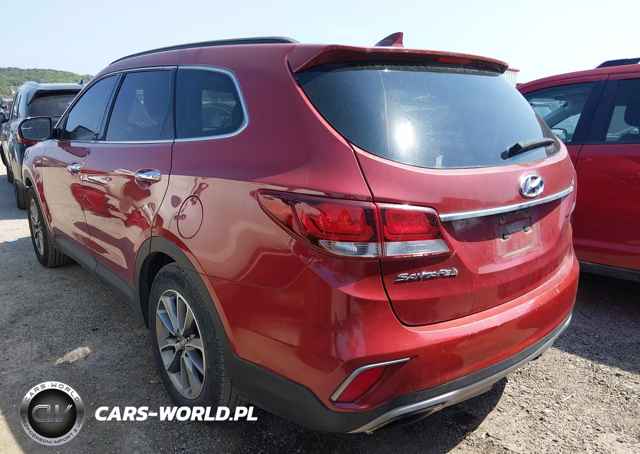 2018 Hyundai Santa Fe Se VIN:KM8SM4HF1JU277016 - 3
