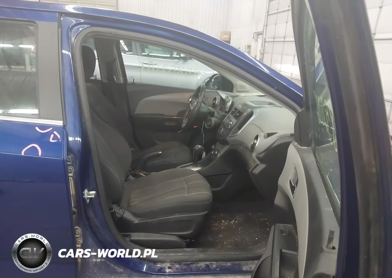 2014 Chevrolet Sonic Lt Auto VIN:1G1JC5SB6E4145415 - 5