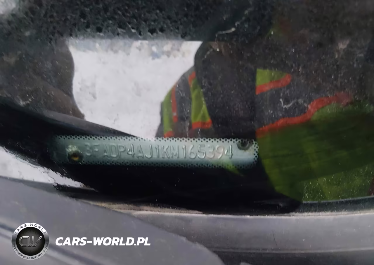 2019 Ford Fiesta S VIN:3FADP4AJ1KM165394 - 9