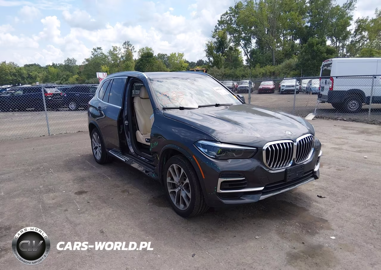 2022 BMW X5 xDrive40I – zdjęcie 1 z 17