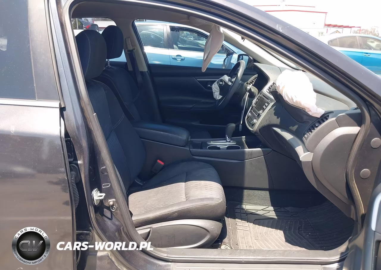 2017 Nissan Altima 2.5 S VIN:1N4AL3AP4HC487955 - 5