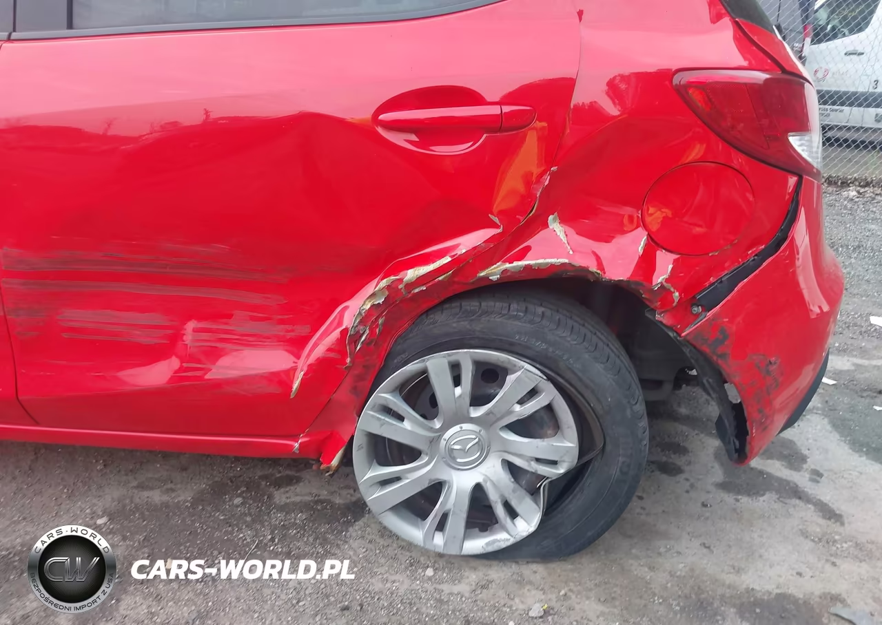 2014 Mazda Mazda2 Sport VIN:JM1DE1KY0E0183547 - 6