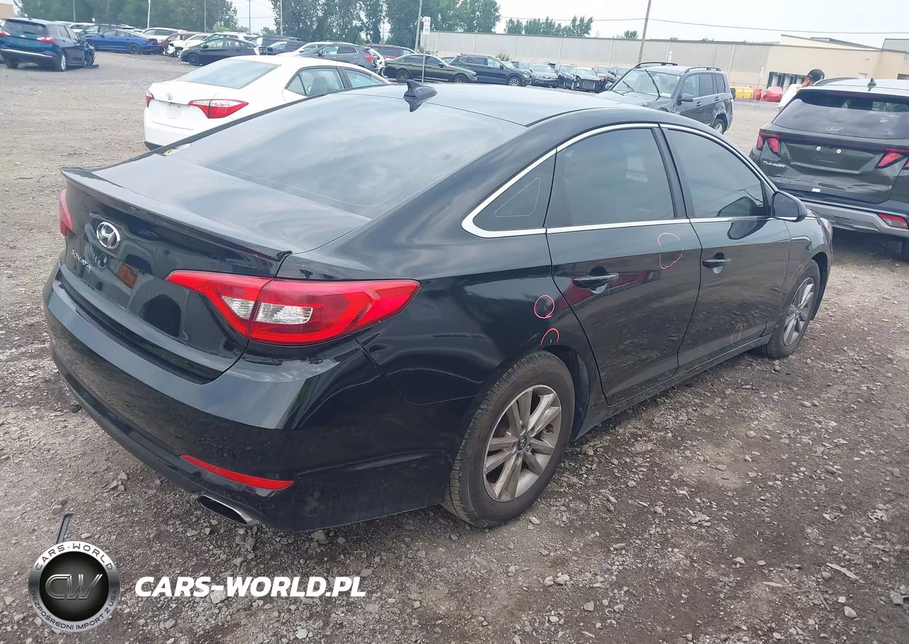 2015 Hyundai Sonata Se VIN:5NPE24AF4FH242831 - 4