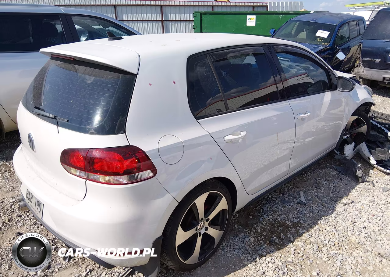 2011 Volkswagen Gti 4-Door VIN:WVWGD7AJ7BW179477 - 4