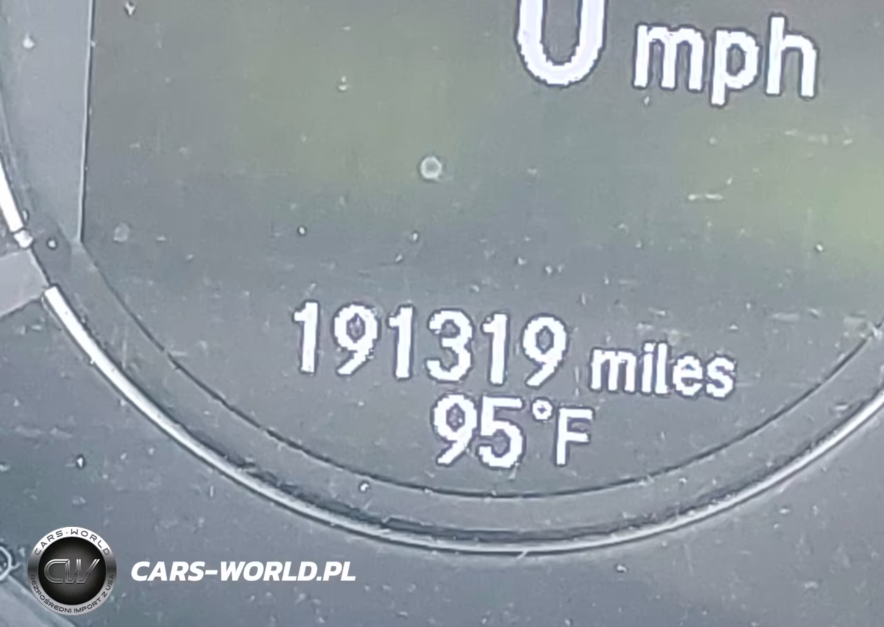 2017 Honda Accord Touring V6 VIN:1HGCR3F91HA012241 - 16