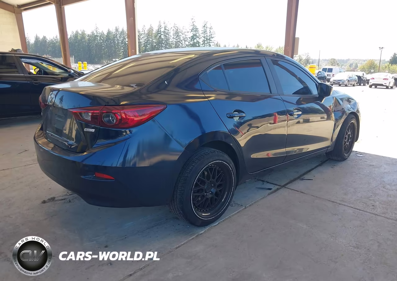 2017 Mazda Mazda3 Sport VIN:3MZBN1U76HM153317 - 4