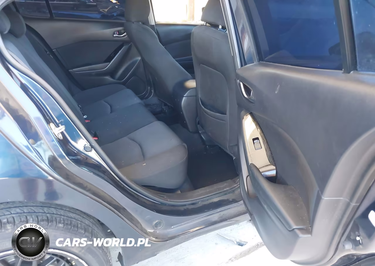 2017 Mazda Mazda3 Sport VIN:3MZBN1U76HM153317 - 8