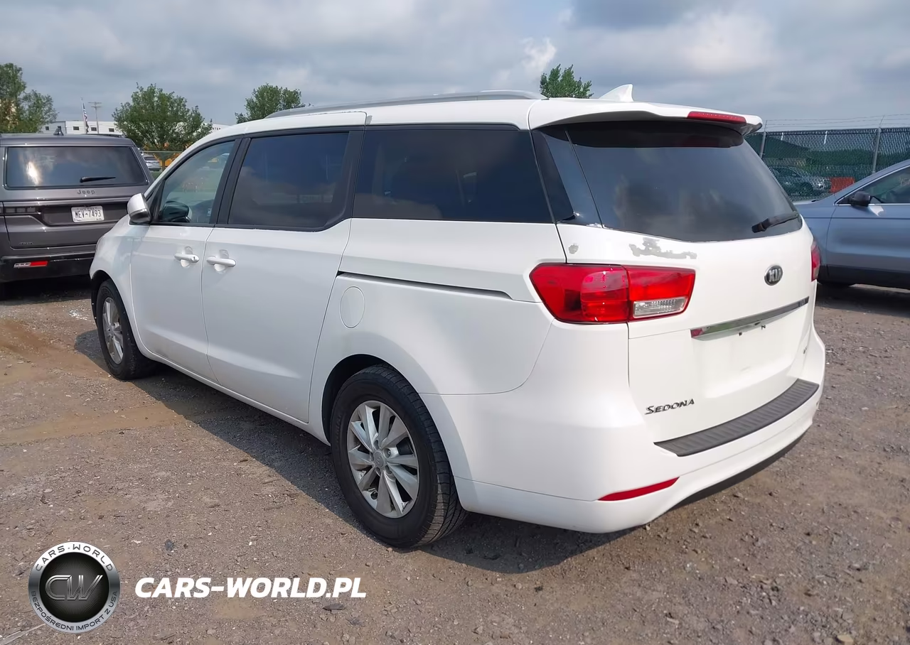 2015 Kia Sedona Lx VIN:KNDMB5C14F6057837 - 3