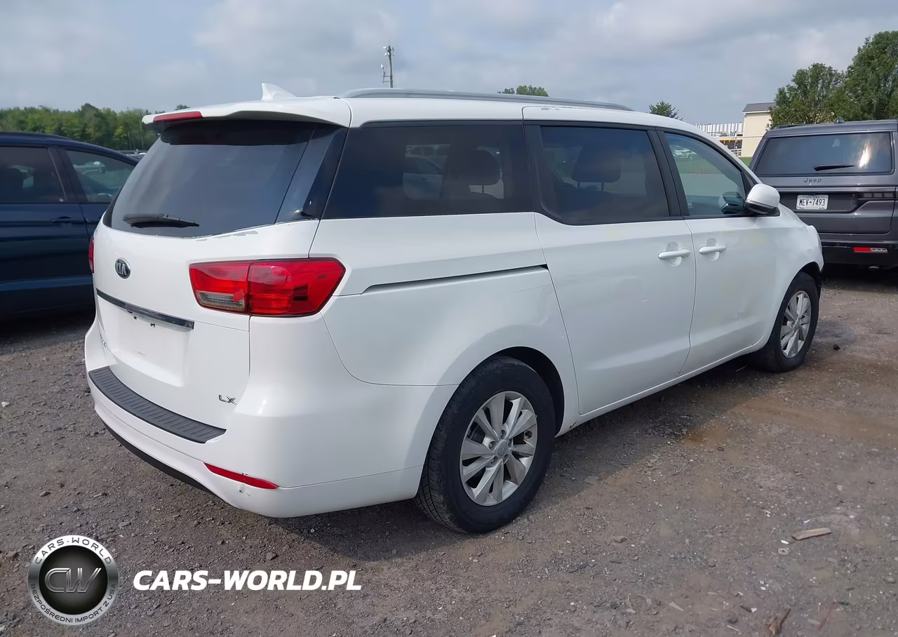 2015 Kia Sedona Lx VIN:KNDMB5C14F6057837 - 4