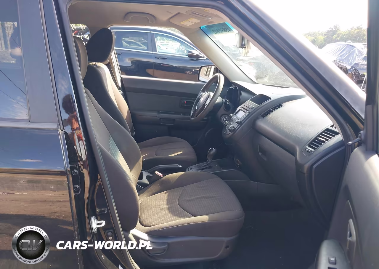 2012 Kia Soul VIN:KNDJT2A54C7356626 - 5