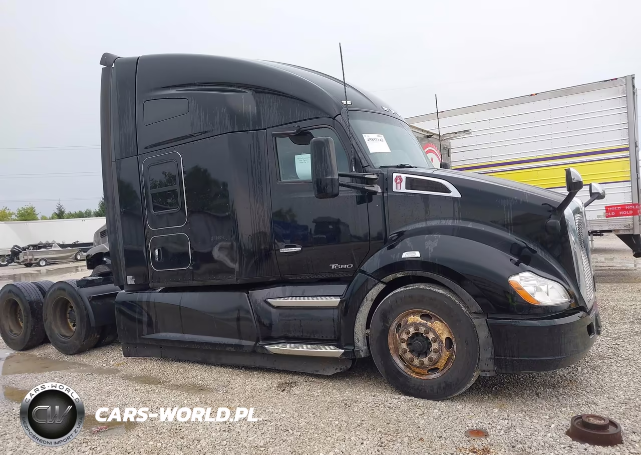 2019 Kenworth T680 VIN:1XKYDP9XXKJ224507 - 13