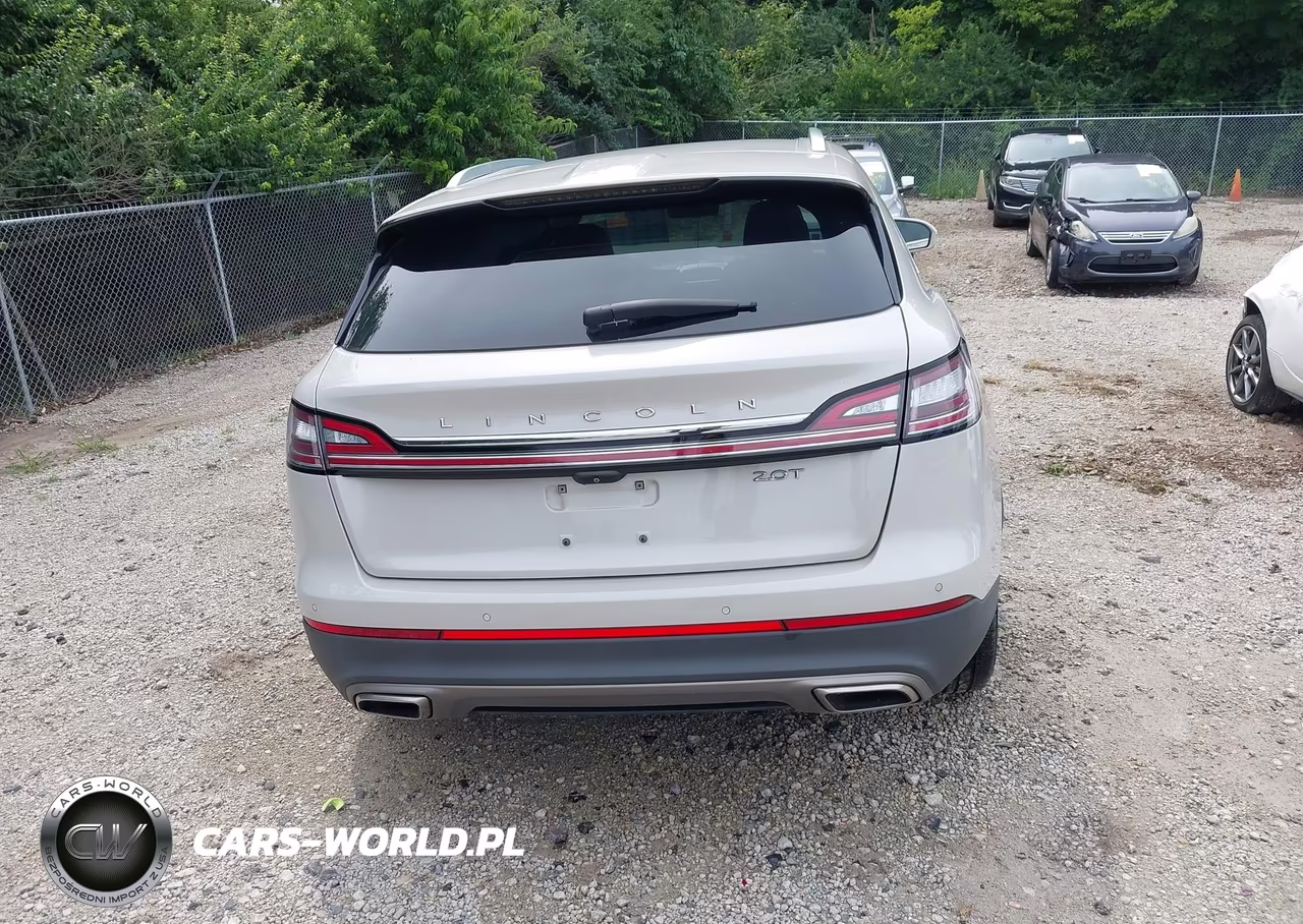 2019 Lincoln Nautilus Select VIN:2LMPJ6K95KBL32642 - 17