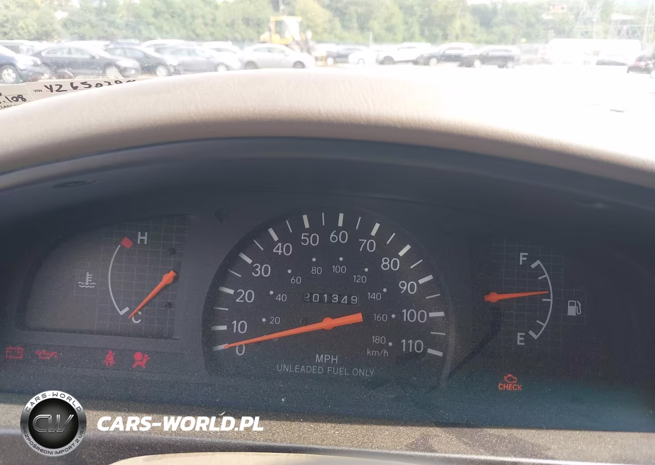 2000 Toyota Tacoma VIN:4TAWM72N5YZ650798 - 7